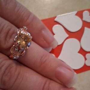 Elegant Gold-Toned Ring with Gemstone